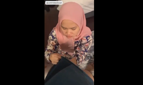 Hijab Indo Viral Aku Tersesat Di Ciumanmu Artis Indonesia Terbaru 2025
