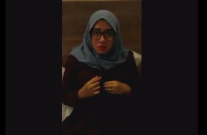 Very Touched Sub Indo Viral Cincin Dan Sentuhan Yang Mengikat